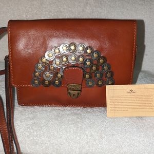 Patricia Nash leather Lanza studded coin collection crossbody bag wristl…